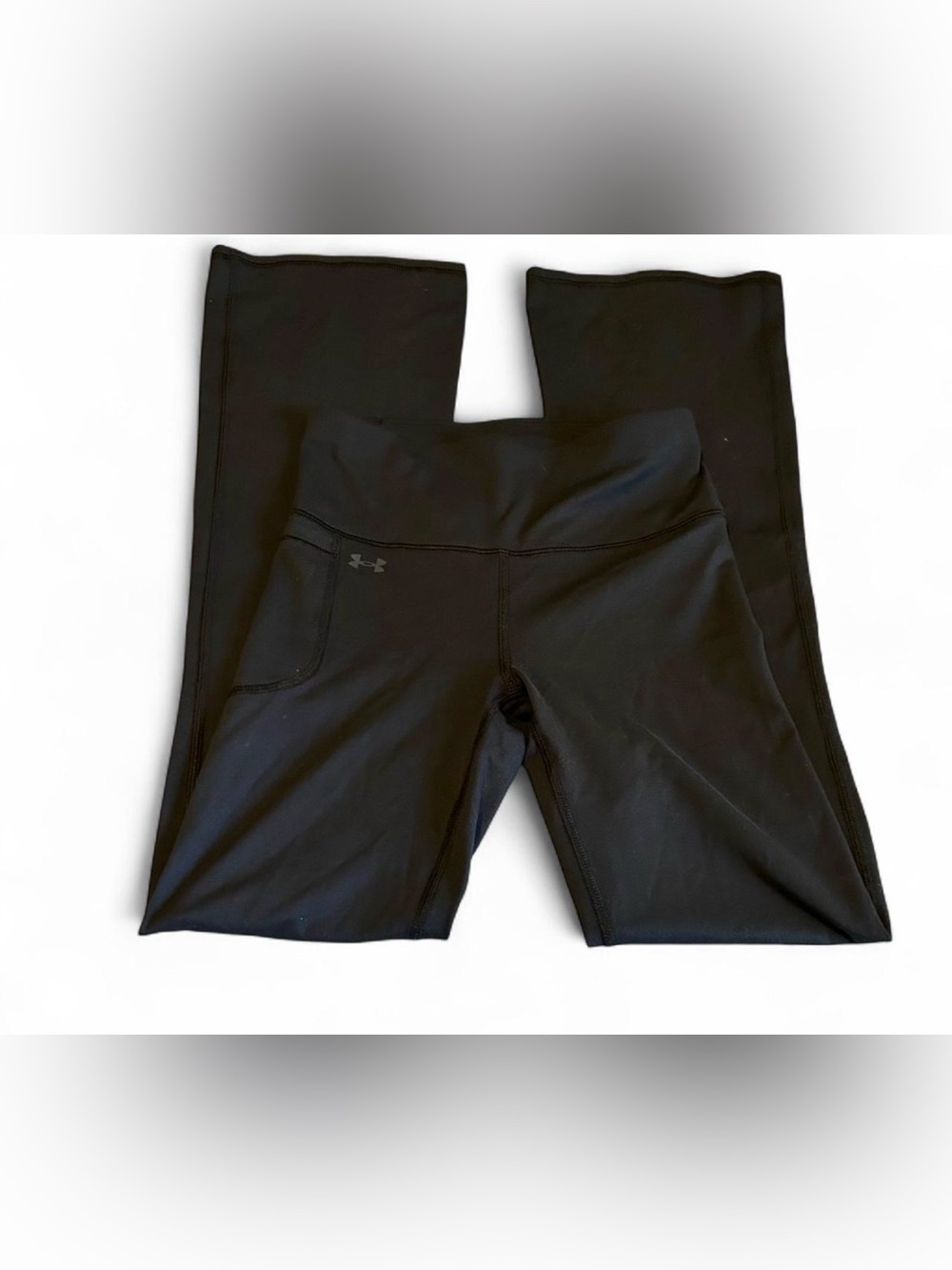 Under Armour black flare leggings in size S